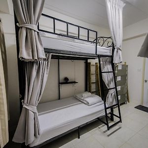 Bed 4-Bed Mixed Dormitory Room